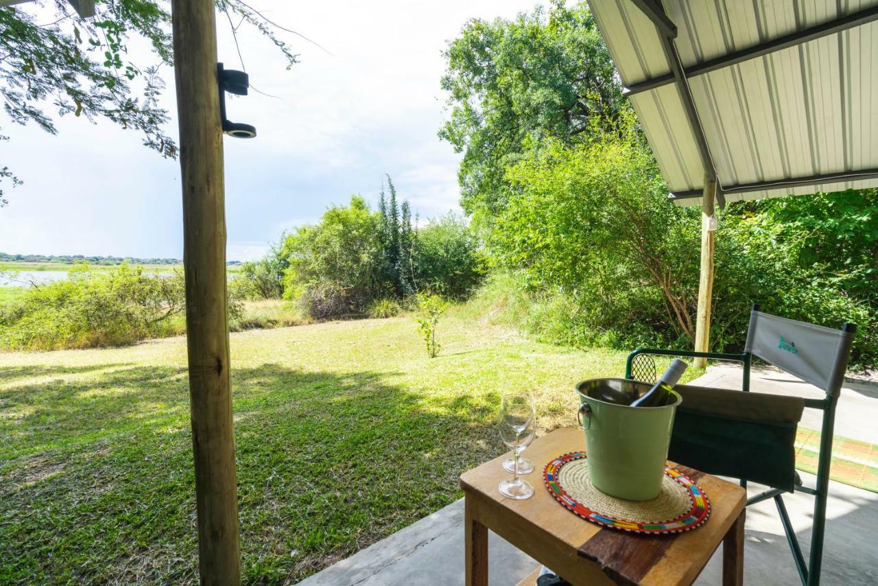 Caprivi Mutoya Lodge And Campsite Катима-Мулило Экстерьер фото
